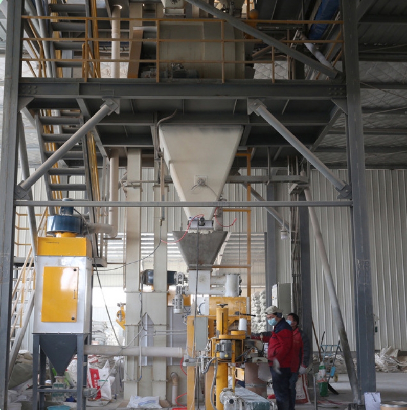 Trwyddedau a gwybodaeth newydd yn y diwydiant anifeiliaid